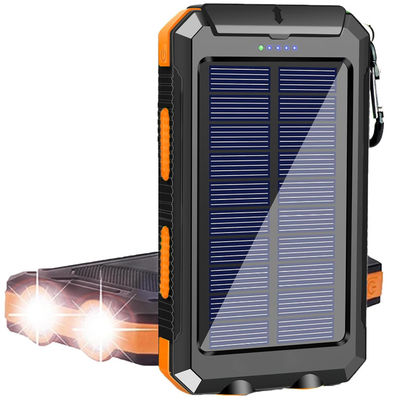 12 ভোল্টের একক পোর্টেবল সৌর চার্জার প্যানেল 38800mAh পাওয়ার ব্যাংক মোবাইল ফোনের জন্য